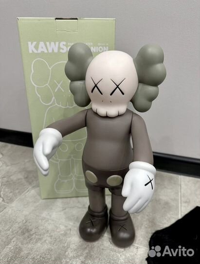 Игрушка kaws 40 см