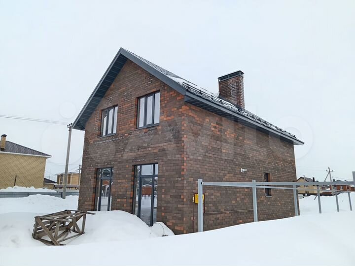 Дом 123 м² на участке 4 сот.