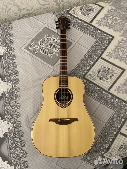 Акустическая гитара lag T70D
