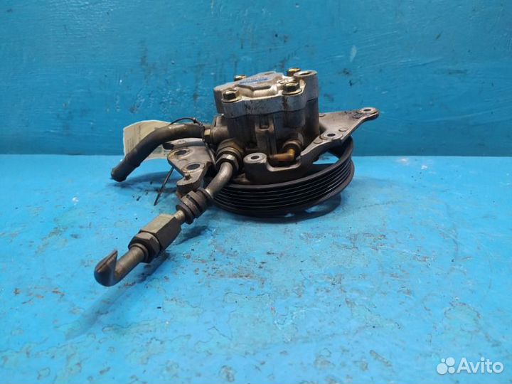 Насос гидроусилителя гур Mazda Tribute AJ