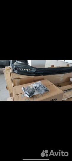 Lexus LX570 Передняя губа 