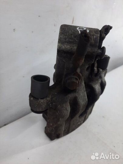 Суппорт тормозной задний правый Opel Signum