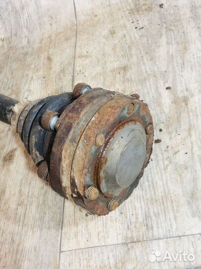 Привод задний bmw 5 e34 33 21 1 226 720