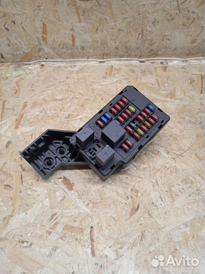 Блок предохранителей Geely Emgrand EC7