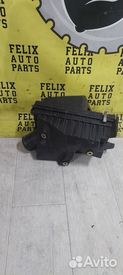 Корпус воздушного фильтра Nissan Avenir (pw11) 19