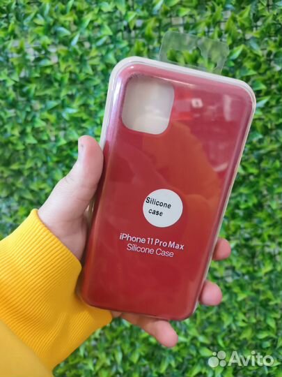 Чехол на iPhone 11 Pro Max (Black Red)