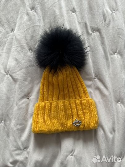 Шапка зимняя для девочки с натуральным помпоном