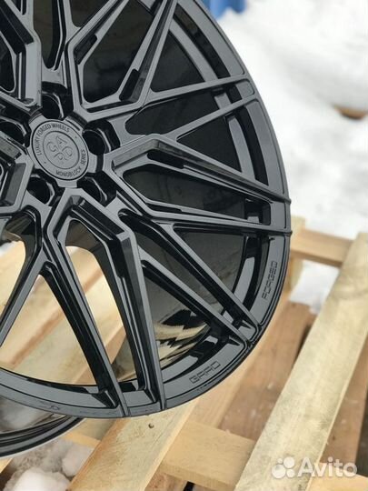 Кованые диски Gard R22 5x130 Mercedes G-Class