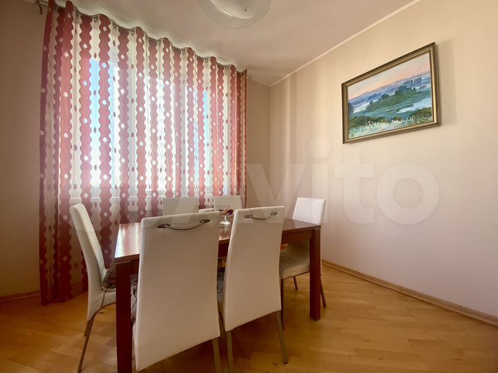 4-к. квартира, 137 м², 6/15 эт.