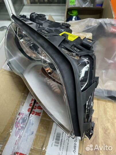 Фара передняя правая Bmw 3 E46