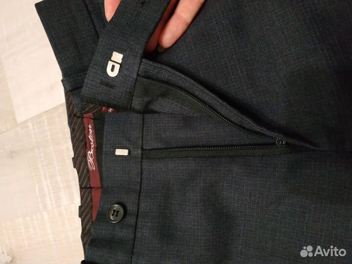 Школьная форма серого цвета