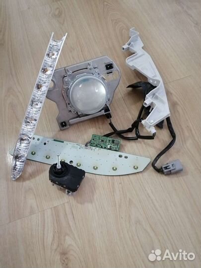 Дхо с увеличителем и автокорректором света