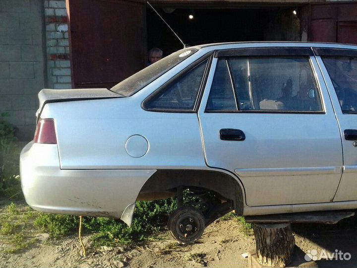 Задняя часть кузова дэу нексия 150 12года