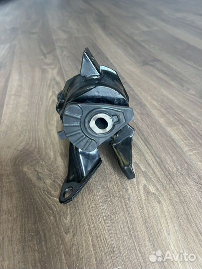 Подушка задняя mazda 6gh