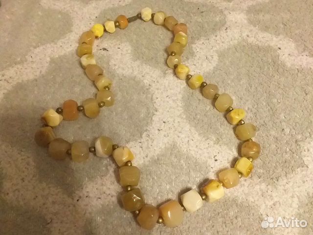 Натуральные бусы из светлого Агата