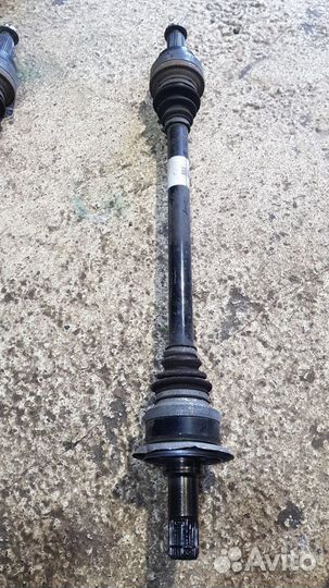 Полуось задняя правая BMW X5 F15 2018 8609839