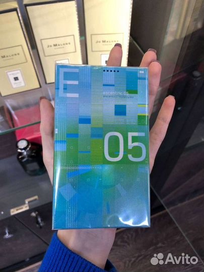 Escentric molecules 5 оаэ молекула 5