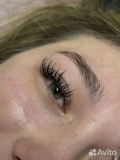 Наращивание ресниц за 1 час