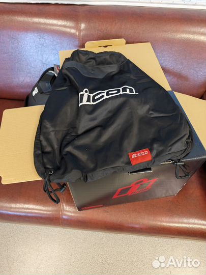 Мотошлем Icon Airframe Pro черный матовый s