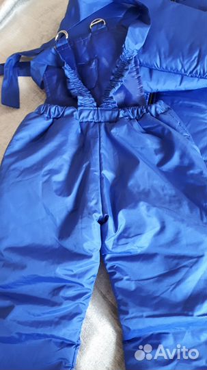 Демисезонный костюм новый