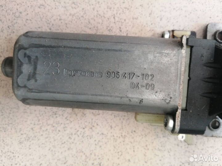 Моторчик регулировки сиденья cayenne (VAG )