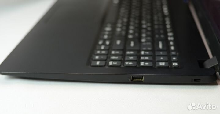 Игровой ноутбук Acer/ Ryzen 5 R540X SSD FullHD