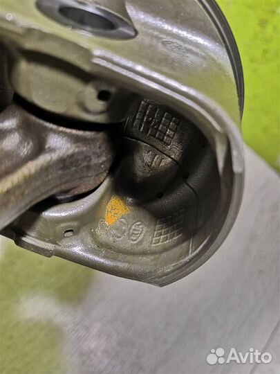 Поршень с шатуном Хендай i30 12-17