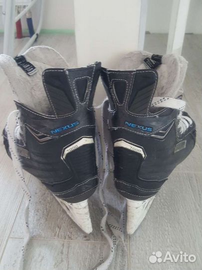 Коньки хоккейные и шорты