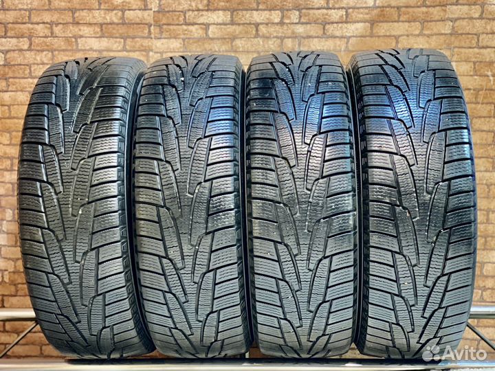 Kumho I'Zen KW31 235/65 R17 108R