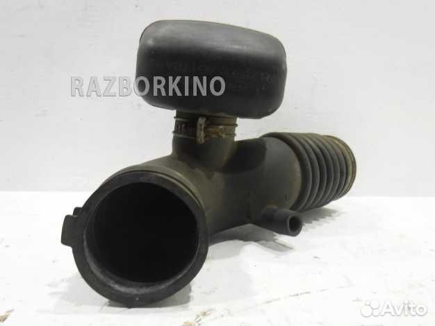 Патрубок воздушного фильтра