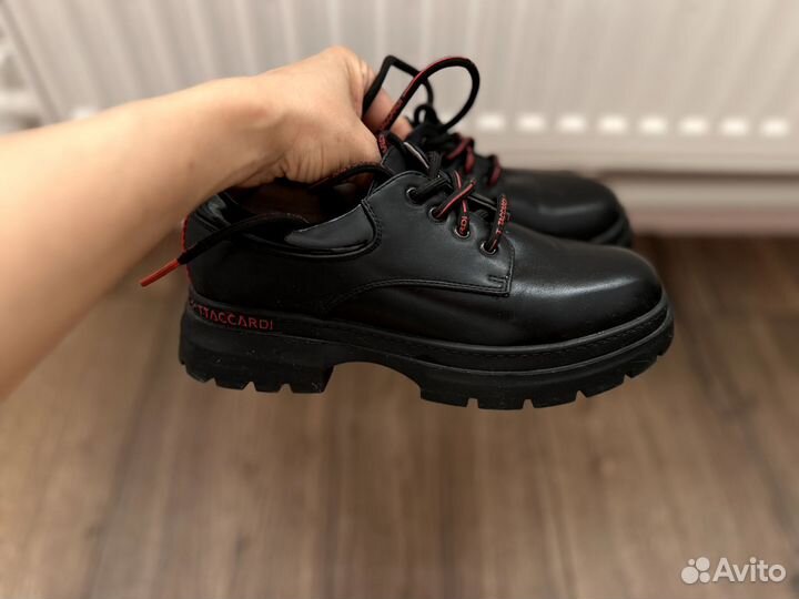 Полуботинки