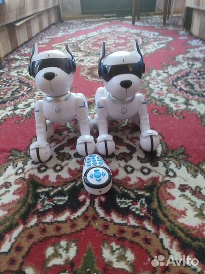 Игрушка робот