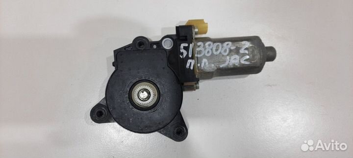 Моторчик стеклоподъемника передний левый