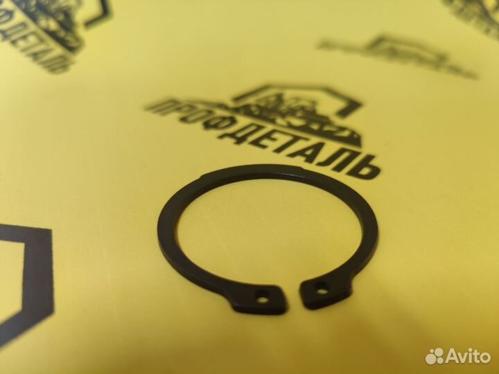 3167550 Стопорное кольцо полуоси экскаватор