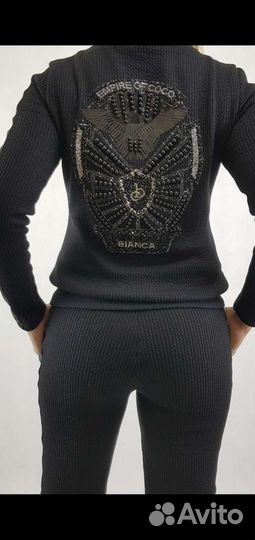 Спортивный костюм женский новый