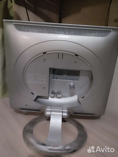 Монитор LG