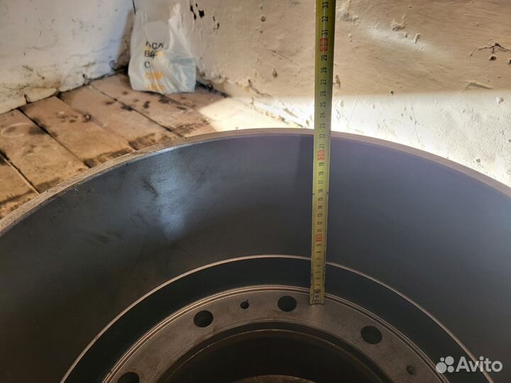 Передние тормозные барабаны