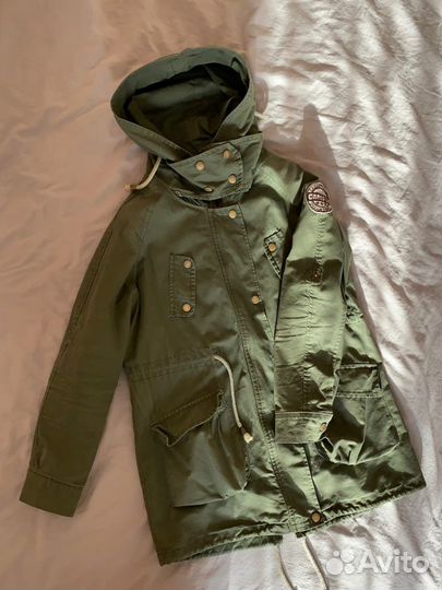 Ветровка для девочки