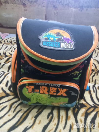 Школьный рюкзак