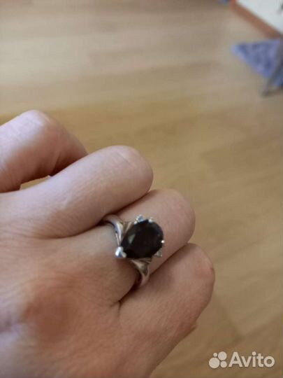 Серебряное кольцо