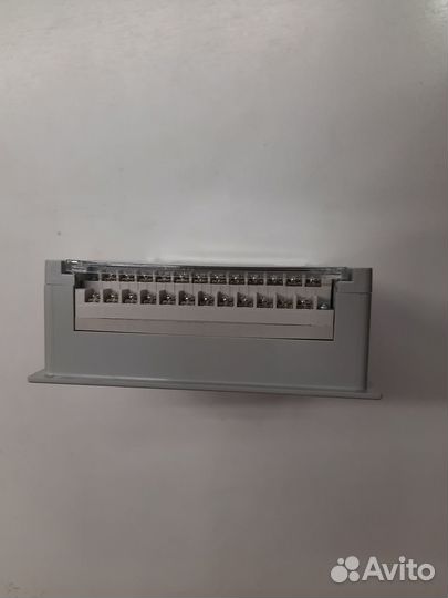 Контроллер систем отопления и гвс трм32-Щ7.тс