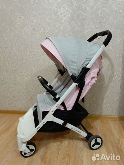 Прогулочная коляска Yoya Plus