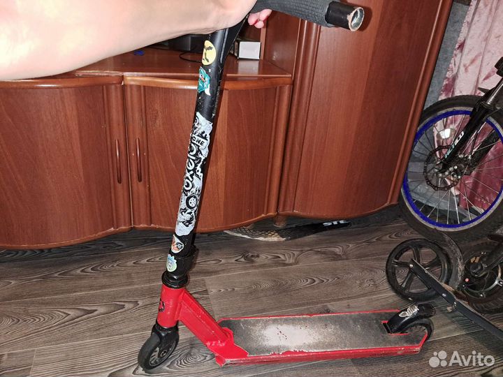 Трюковой самокат