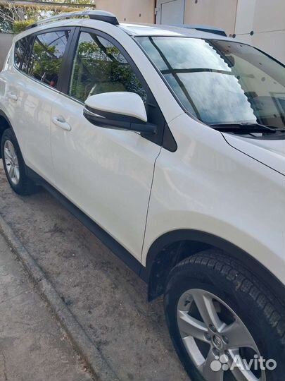 Toyota RAV4 2.0 CVT, 2014, 178 000 км