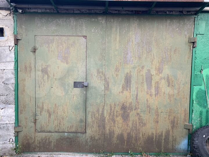 Гараж, > 30 м²