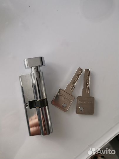 Замок 8 см