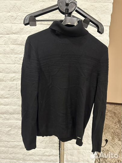 Hugo boss водолазка