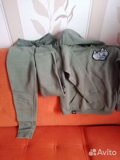 Спортивный костюм