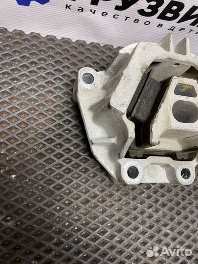 Подушка крепления двигателя Volvo FL FE 5010460056