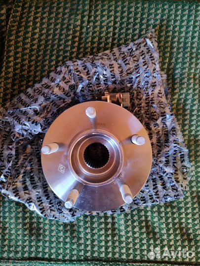 Передняя ступица Сатурн вуе